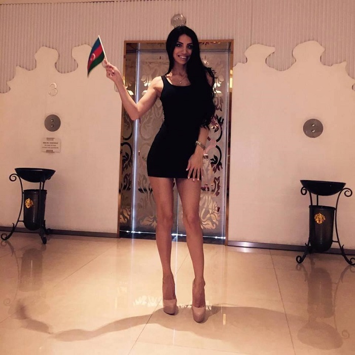 Das Aserbaidschanische Modell beim “Miss Bikini Universe“ -Wettbewerb